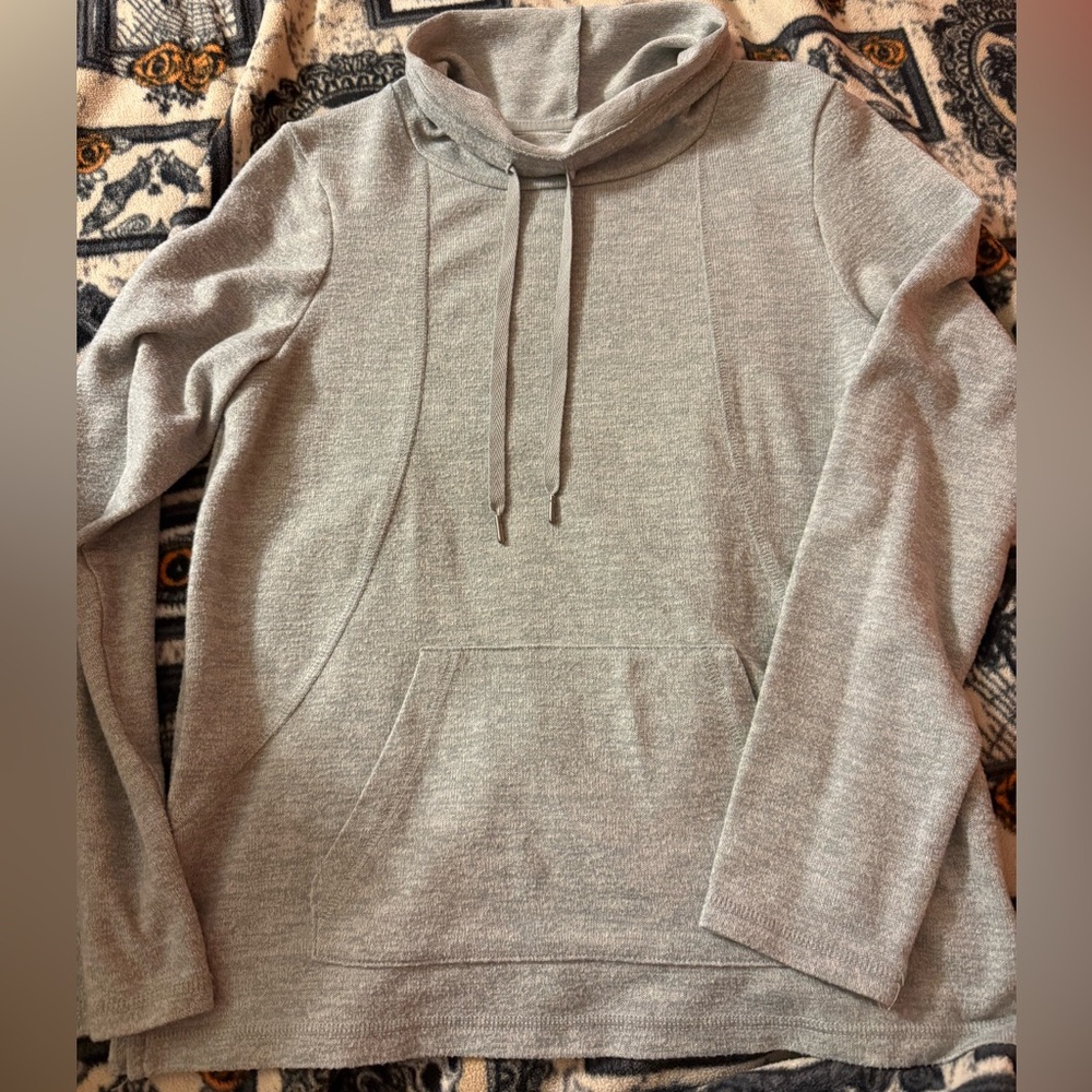St. John’s Bay, light gray thin long sleeve with half hood. Size S.